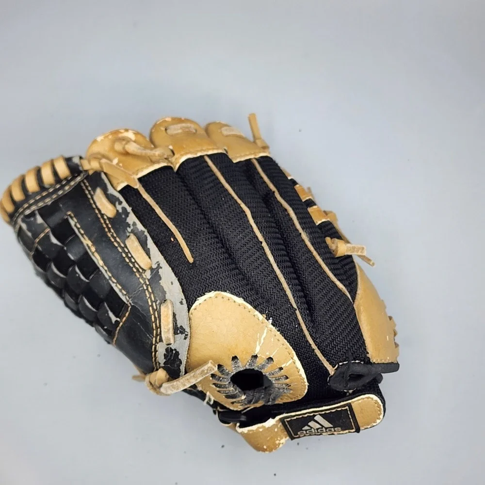 Youth Baseball Glove Adidas TS 9500 SDY, Easy Close, 9.5 inches LHT